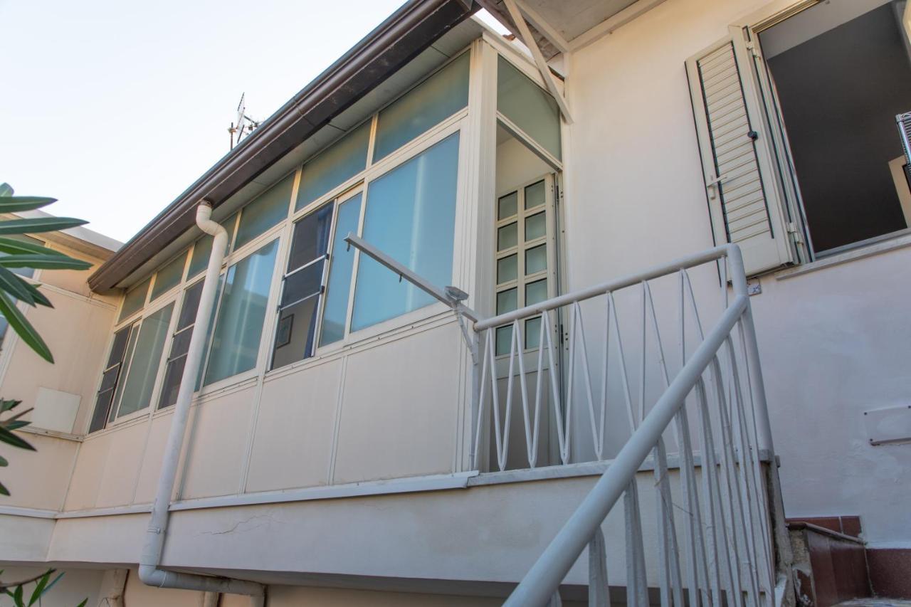 דירות מונדלו Casa Babbaluciana מראה חיצוני תמונה
